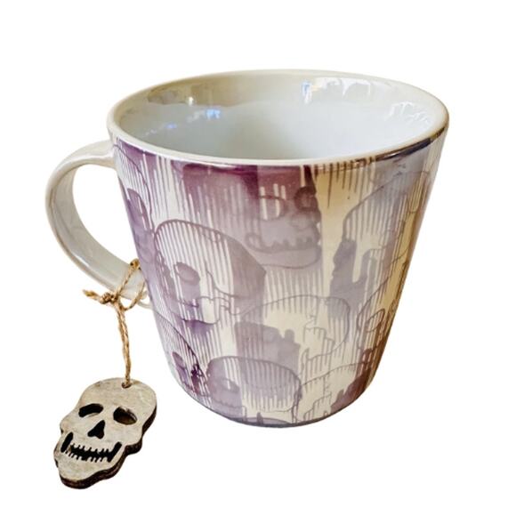 Skull Themed Ceramic Coffee Mug w/Skull Charm NEW - Picture 4 of 4